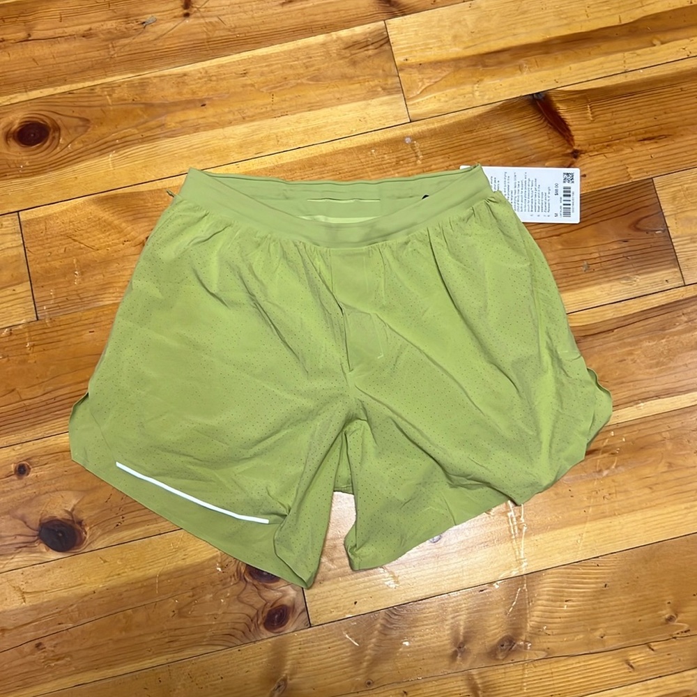 New with tags Lululemon fast and free shorts 6” inseam